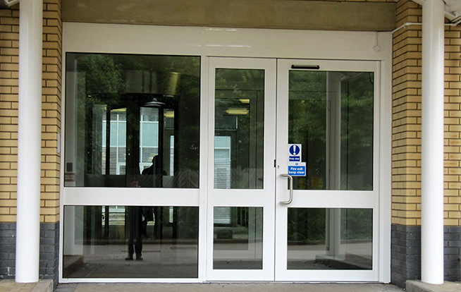 Castlewood-External-Aliuminium-Door